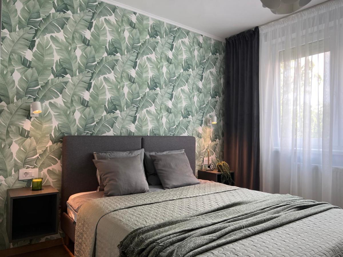 Riverside Jungle Green Apartment Oradea Exterior foto